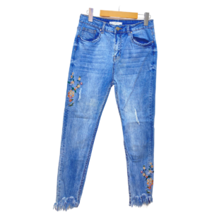Jeans, Marca K.Jordan, Talla 10, Medidas: Ancho Cadera 42 cm y Alto 90 cm