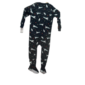 Pijama Nueva, Marca Carter´s, Talla 4T, Medidas: Ancho 35 cm y Alto 85 cm
