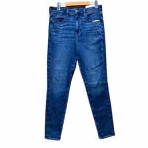 Jeans nuevo, Marca American Eagle, Talla 12, Medidas: Ancho 40 cm  y Alto: 99 cm