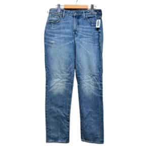 Jeans nuevo, Marca Old Navy, Talla 4, Medidas: Ancho 38 cm  y Alto: 98 cm