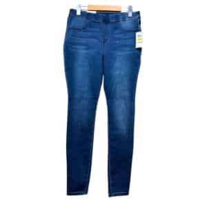 Jeans nuevo, Marca Style & co, Talla M, Medidas: Ancho 38 cm  y Alto: 95 cm
