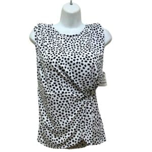 Blusa nueva , Marca ALFANI , Talla M, Medidas: Ancho 44 cm  y Alto: 65 cm