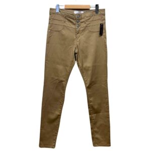 Pantalón nuevo, Marca NOBO, Talla 13, Medidas: Ancho 39 cm  y Alto: 98 cm