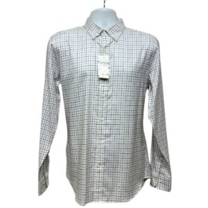 Camisa nueva, Marca UNIQLO, Talla M, Medidas: Ancho 50 cm  y Alto: 77 cm