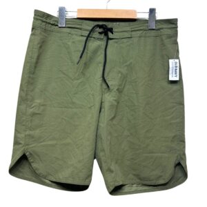 Short nuevo , Marca Old Navy, Talla 32, Medidas: Ancho 44 cm  y Alto: 49 cm