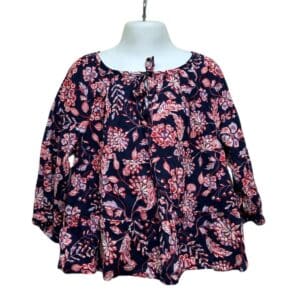 Blusa nueva, Marca Old Navy, Talla 6/7, Medidas: Ancho 34 cm  y Alto: 40 cm