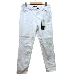 Pantalón nuevo , Marca 1822 Denim, Talla 14, Medidas: Ancho 39 cm  y Alto: 91 cm