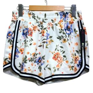 Short nuevo, Marca NOBO, Talla M, Medidas: Ancho 36 cm  y Alto: 33 cm