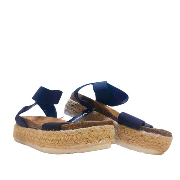 Sandalias De Plataforma De Yute, Marca EXPRESS, Talla 6W - 23 cm
