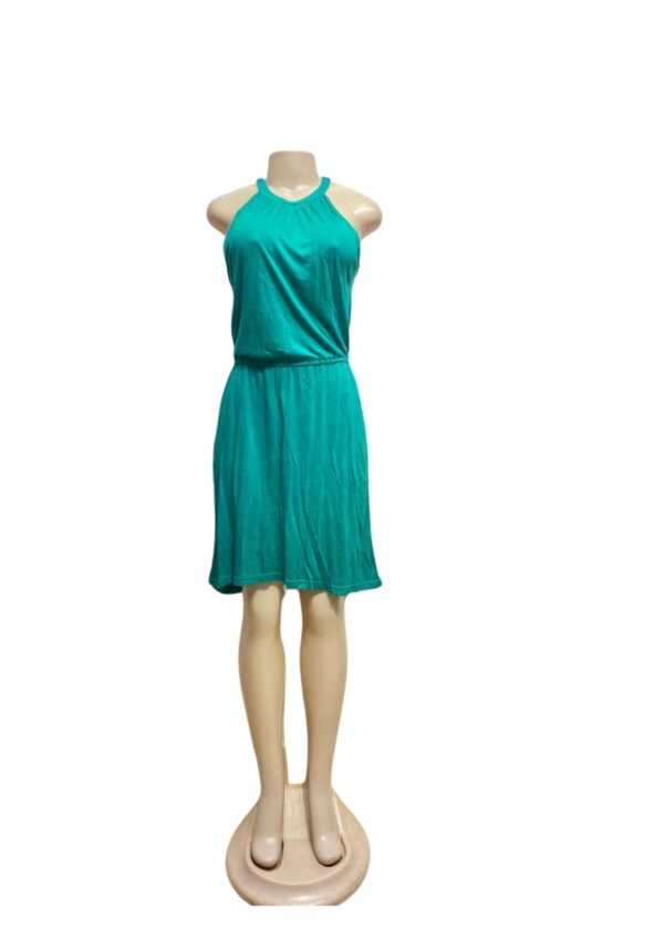 Vestido Verde Nuevo, Medidas 36cm de ancho y 104cm de largo, Marca Old Navy, Talla M
