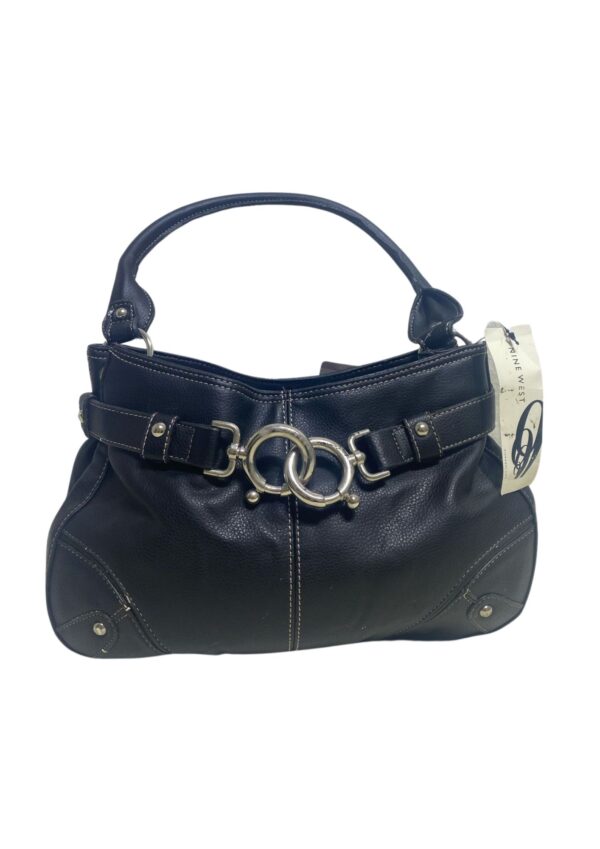 Cartera Color Negro Marca Nine West, Medidas 22cm de alto y 28cm de largo