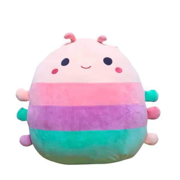 Squishmallows Oruga, Medidas 57 cm de alto x 59 cm de largo