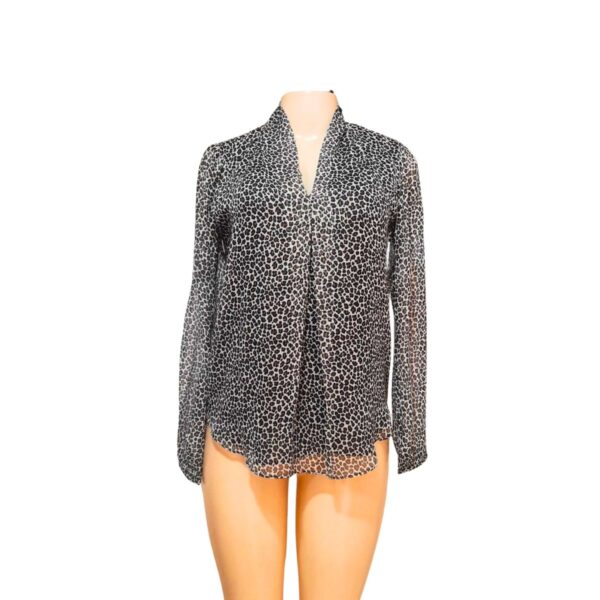 Blusa Tipo Leotardo Manga Larga, Marca MICHAEL KROS, Talla S - 52 cm de ancho
