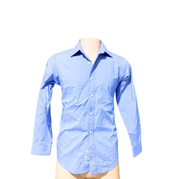 Camisa Casual Celeste Manga Larga, Marca DOCKERS, Talla 18 - 52 cm de ancho