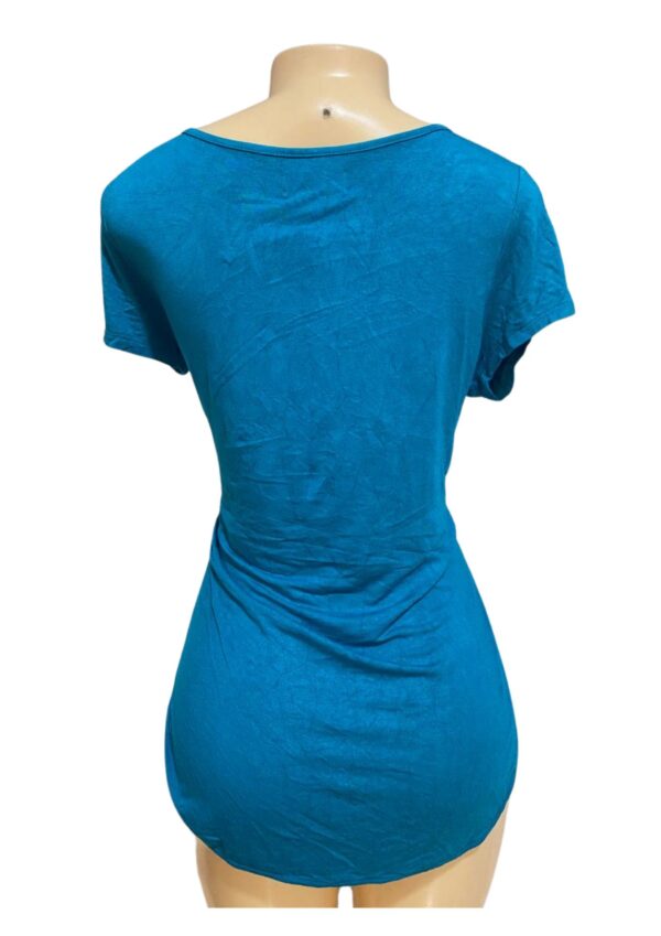 Blusa,Medidas 52cm de ancho y 62cm de largo, Marca My Michelle, Talla L - Imagen 2