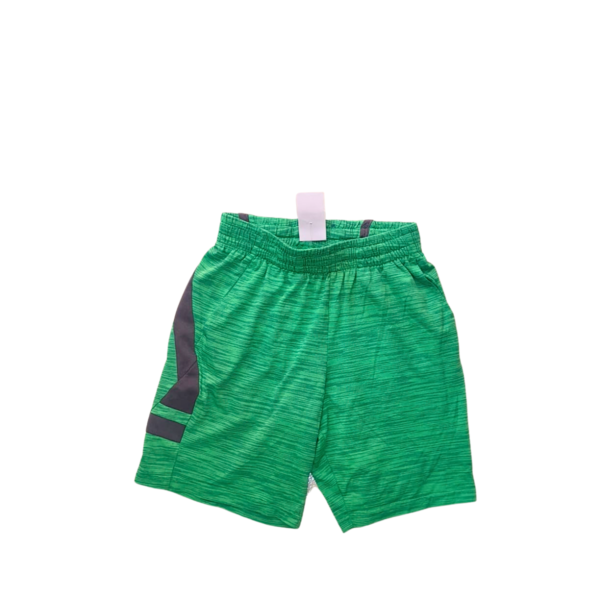 Calzoneta Verde Deportiva, Marca TEK GEAR, Talla 8T - 30 cm de ancho