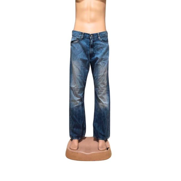 Jeans De Caballero Azul Claro, Marca STANDARD FIT, Talla 34 - 47 cm de ancho