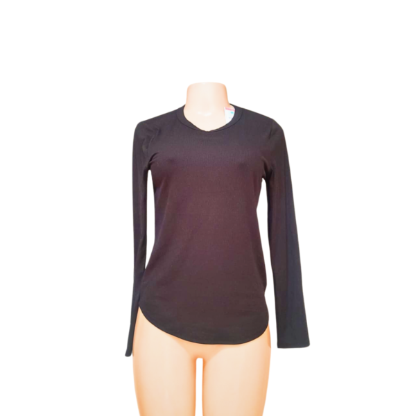Camiseta Manga Larga Negra/Dama, Marca NO/BO, Talla L - 48 cm de ancho