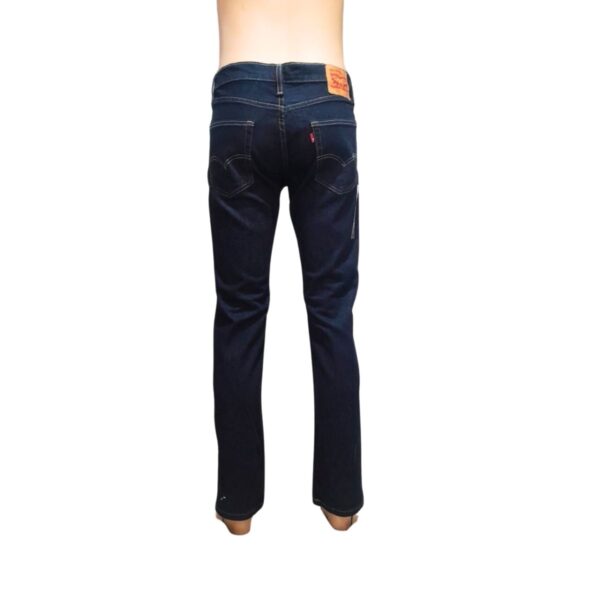 Jeans De Caballero/ Azul Oscuro Nuevo, Marca LEVIS, Talla 32 - 44 cm de ancho - Imagen 2