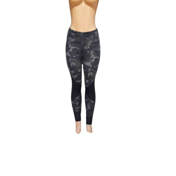 Licra Camuflajeada Negra Larga, Marca , Talla M - 41 cm de ancho