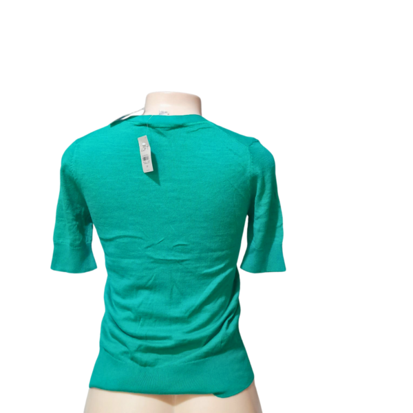 Blusa Cuello V/ Nueva Color Verde, Marca LOFT, Talla SP - 43 cm de ancho - Imagen 2
