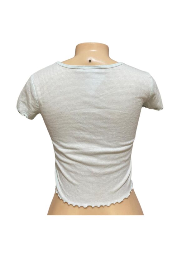 Blusa,Medidas 41cm de ancho y 45cm de largo, Marca SO, Talla L - Imagen 2