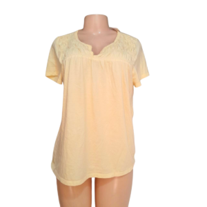 Blusa Amarilla Slim Cuello Redondo, Marca CROFTS/BARROW, Talla M – 57 cm de anccho