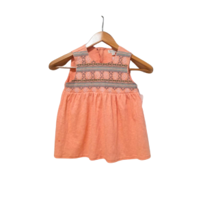 Blusa De Niña Color Salmon/ Nuevo, Marca JESSICA/SIPSOM, Talla 6T- 35 cm de ancho