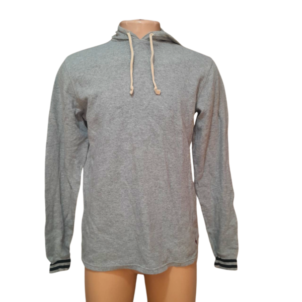 Chumpa Gris Slim, Marca POLO, Talla M - 53 cm de ancho