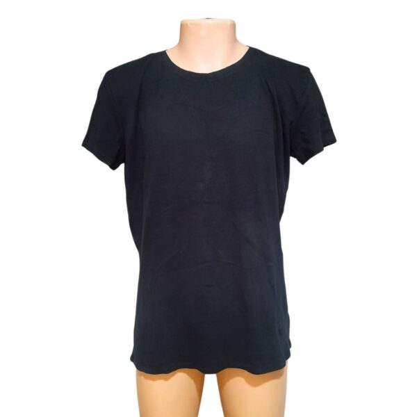 Camiseta Negra Slim, Marca KIRKLAND, Talla XL - 68 cm de ancho