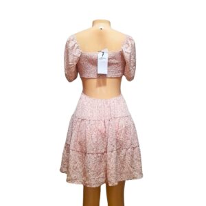 Vestido Floreado Rosa Vieja/ Nuevo Descubierto de la espalda, Marca BYINNS, Talla M – 57 cm de ancho