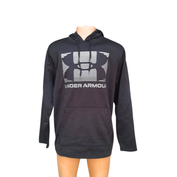 Chumpa Negra/ Con Gorro, Marca UNDER ARMOUR, Talla XL - 64 cm de ancho