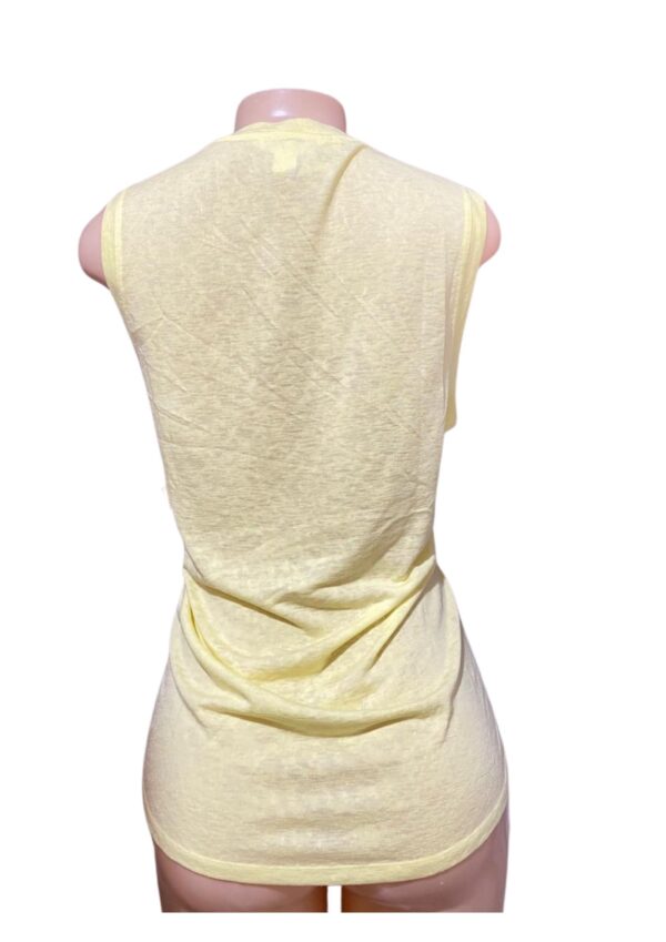 Blusa,Medidas 55cm de ancho y 58cm de largo, Marca Athleta, Talla L - Imagen 2