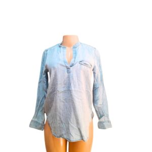 Blusa De Nezclilla Manga Larga, Marca GAP, Talla S – 52 cm de ancho