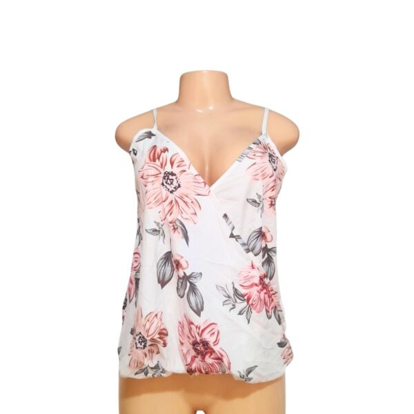 Blusa Floreada Blanca, Marca , Talla M - 52 cm de ancho