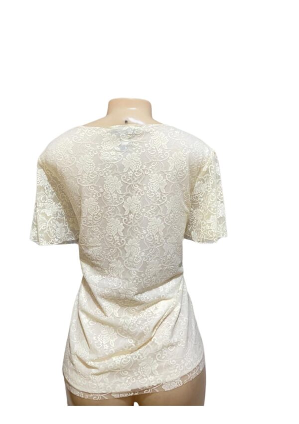 Blusa,Medidas 65cm de ancho y 73cm de largo, Marca Cable & gauge, Talla XL - Imagen 2