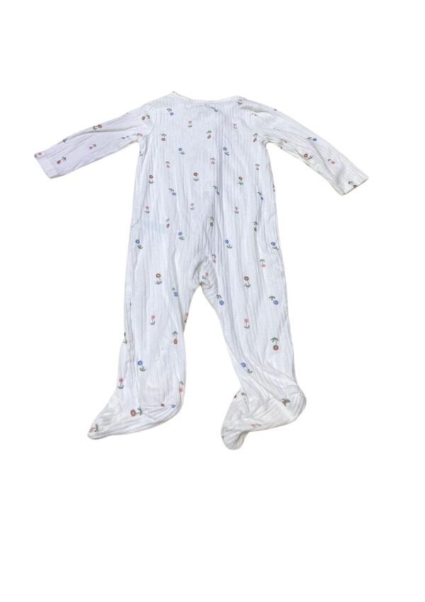 Mameluco,Medidas 27cm de ancho y 57cm de largo, Marca Carters, Talla 6M - Imagen 2
