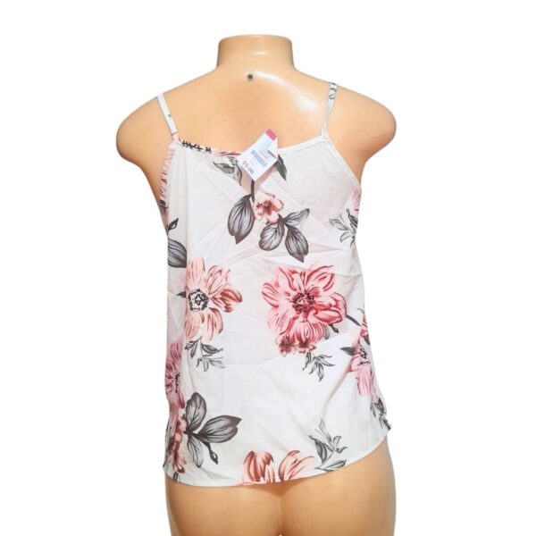 Blusa Floreada Blanca, Marca , Talla M - 52 cm de ancho - Imagen 2