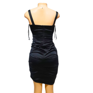 Vestido Negro/ Escotado, Marca XSCAPE, Talla 4 – 40 cm de ancho