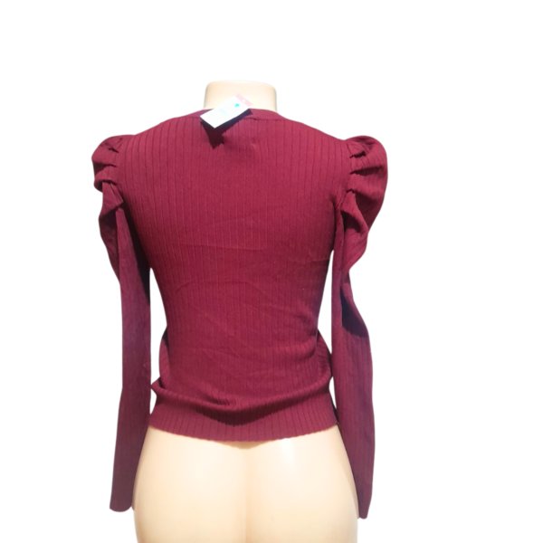 Blusa Sin Mangas Roja, Marca CHAPS, Talla XL - 63 cm de ancho - Imagen 2