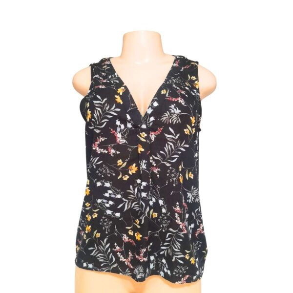 Blusa Floreada Negra, Marca , Talla S - 35 cm de ancho