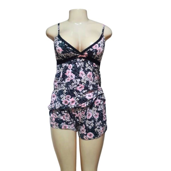 Conjunto Blusa/Short, Marca MARILYN MONROE, Talla S - 37 cm de ancho