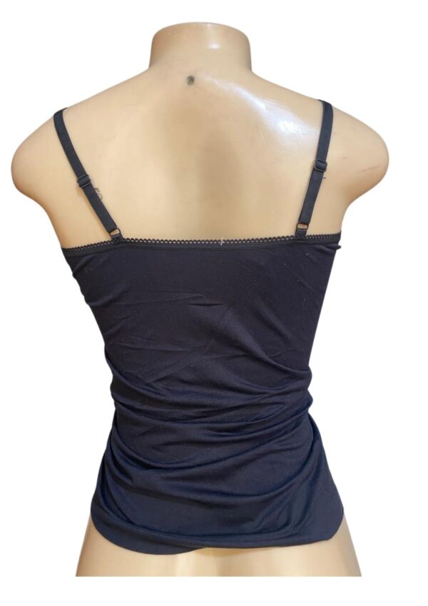 Blusa,Medidas 41cm de ancho y 61cm de largo, Marca Cynthia Rowley, Talla XL - Imagen 2