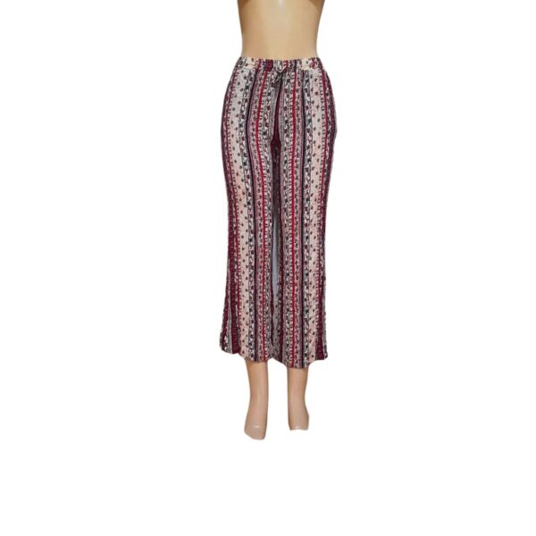 Palazo Floreado Rojo Slim, Marca LOVE/TREE, Talla M - 40 cm de ancho