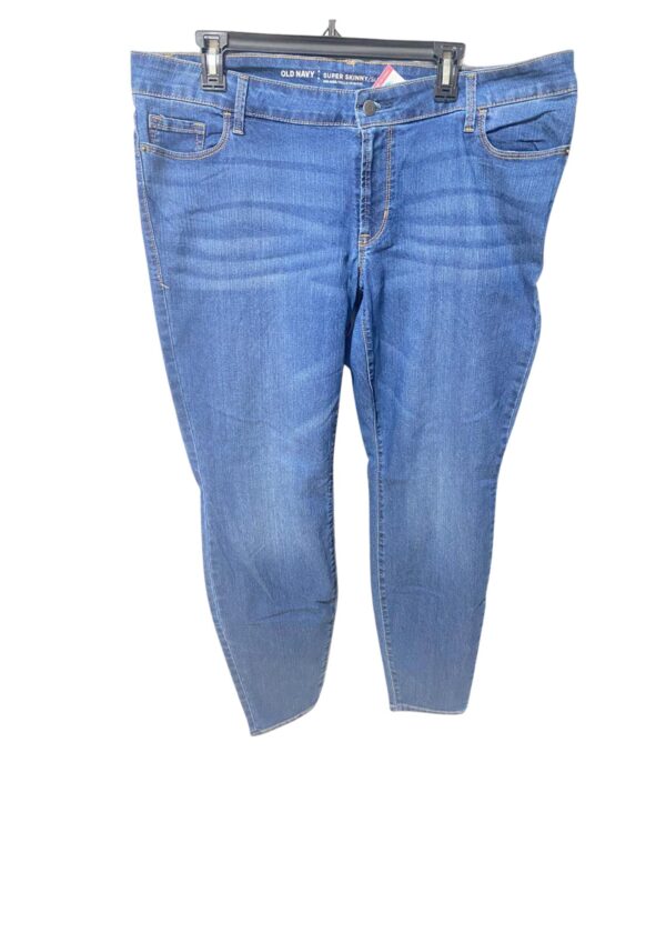 Pantalon Nuevo,Medidas 50cm de ancho y 105cm de largo, Marca Old Navy, Talla 20
