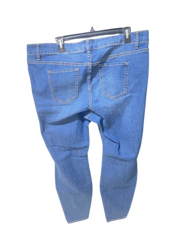 Pantalon Nuevo,Medidas 50cm de ancho y 105cm de largo, Marca Old Navy, Talla 20 - Imagen 2