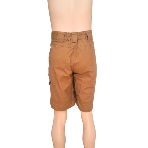 Short Tipo Comando Color Café/Oscuro, Marca POLAND, Talla 2XL - 50 cm de ancho - Imagen 2
