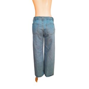 Jeans De Dama Acampanado, Marca UNIVERSAL TREAD, Talla 8 – 42 cm de ancho