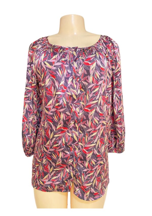 Blusa,Medidas 72cm de ancho y 72cm de largo, Marca George Woman, Talla XL