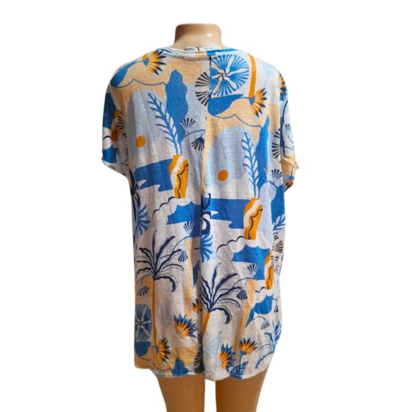 Blusa Floreado Playero, Marca NICOLE HILLER, Talla 2XL - 76 cm de ancho - Imagen 2